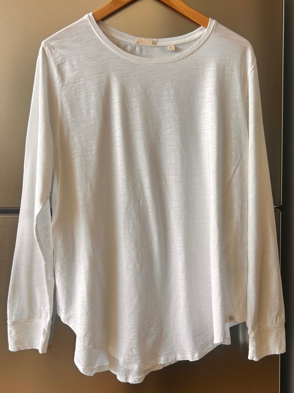 Tasc Performance White Bamboo Organic Cotton Long Sleeve Tee XL